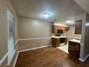 1522 Beaver Trail Dr in Memphis, TN - Building Photo - Building Photo