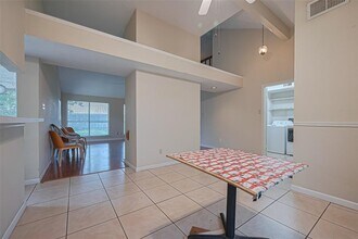 3812 Redbud Dr in La Porte, TX - Building Photo - Building Photo