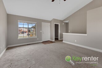 2405 Coolwater St in Kechi, KS - Building Photo - Building Photo