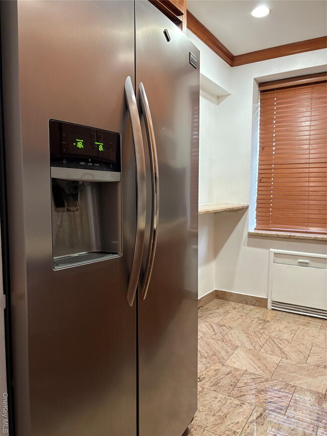 73-11 Bell Blvd in Queens, NY - Building Photo - Building Photo