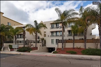 5540 Lindo Paseo, Unit 16 in San Diego, CA - Foto de edificio - Building Photo