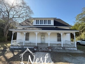 2404 Main St in Newberry, SC - Building Photo - Building Photo