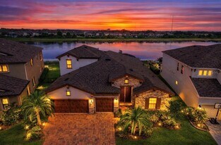 12845 Satin Lily Dr in Riverview, FL - Building Photo