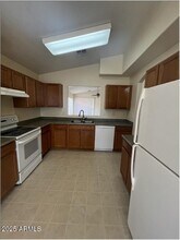 3911 E Longhorn Dr in Gilbert, AZ - Building Photo - Building Photo