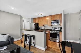 4840 MacArthur Blvd NW in Washington, DC - Building Photo - Building Photo