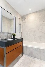 75 Wall St in New York, NY - Foto de edificio - Building Photo