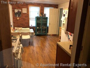 9 Lowell Terrace in Somerville, MA - Building Photo - Building Photo