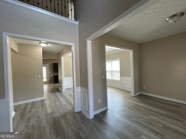 2405 Village Green Dr in Fairburn, GA - Building Photo - Building Photo