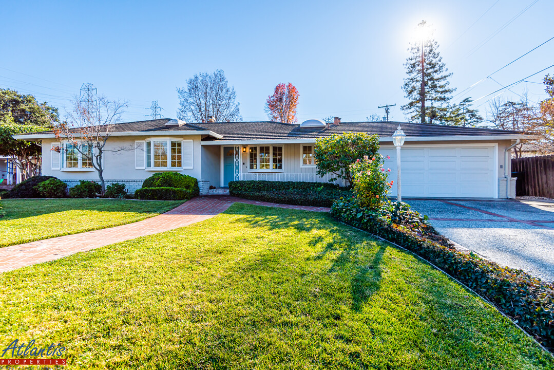 1710 Penny Way in Los Altos, CA - Building Photo