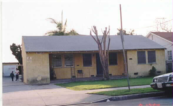 3832 Agnes Ave in Lynwood, CA - Building Photo