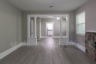 510 W Cherry St in Troy, MO - Building Photo - Building Photo