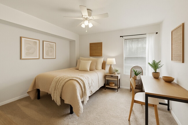 Villa Reanna Apartments in Tallahassee, FL - Foto de edificio - Building Photo