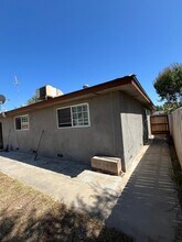 1568 E Warner Ave in Fresno, CA - Building Photo - Building Photo