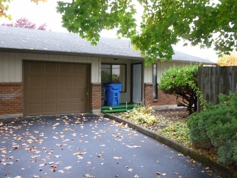 3103 NE Whitman Ave in Vancouver, WA - Building Photo