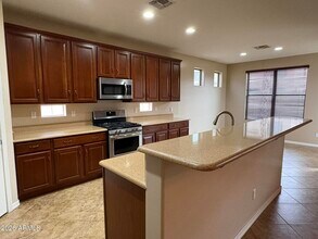 15685 W Glenrosa Ave in Goodyear, AZ - Building Photo - Building Photo