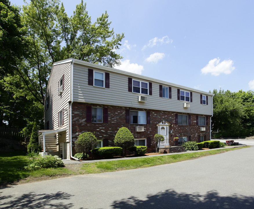 3 Laurent Rd in Salem, MA - Foto de edificio