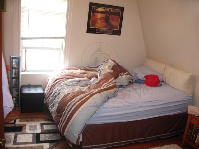 26 Charnwood Rd-Unit -2 in Somerville, MA - Building Photo