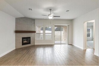 218 Gulfton St in Lakeway, TX - Building Photo - Building Photo