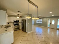 5514 Rollingwood Dr in Sarasota, FL - Building Photo - Building Photo