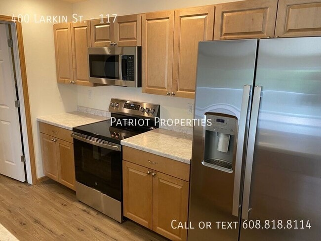 property at 400 Larkin St