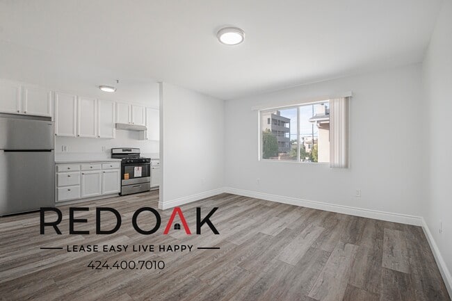 property at 6853 Agnes Ave