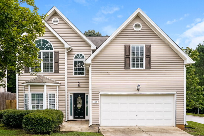 property at 401 Pyracantha Dr