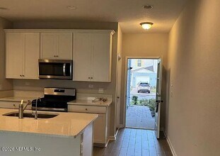 378 Brandon Lks Dr in St. Augustine, FL - Building Photo - Building Photo