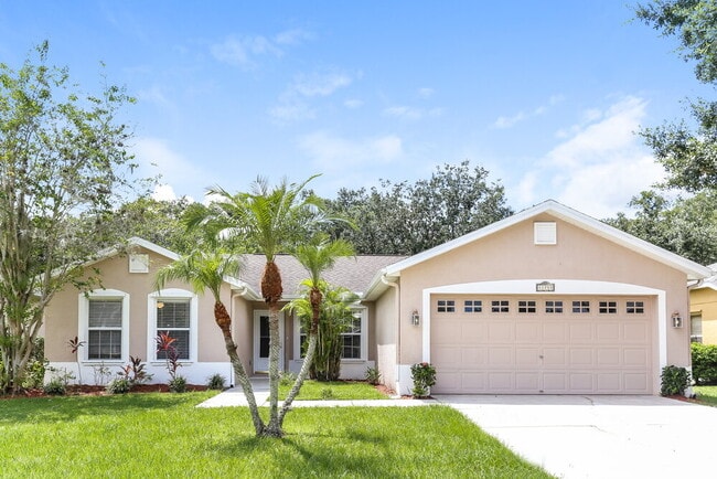 property at 11753 Shirburn Cir