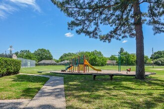 6428 Alisa Ln in Houston, TX - Building Photo - Building Photo