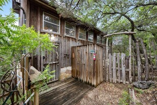 15207 FM 2769 in Volente, TX - Building Photo