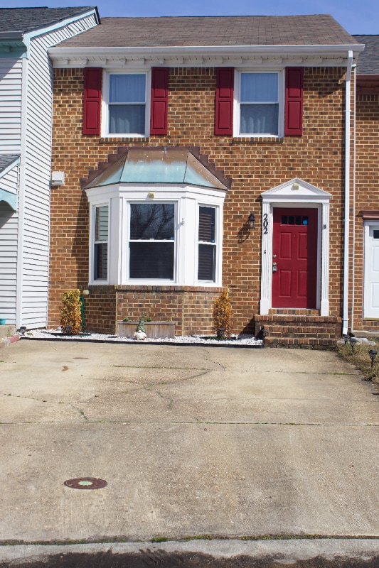 202 Stonehall Ct in Virginia Beach, VA - Building Photo - Building Photo