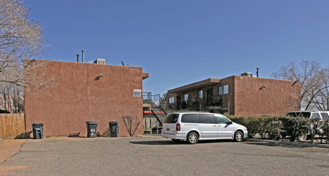 618 Chama St SE in Albuquerque, NM - Building Photo - Building Photo