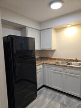 1015 E Pearl St in Miamisburg, OH - Foto de edificio - Building Photo