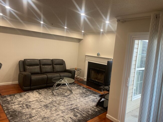 property at 1524 Lincoln Way