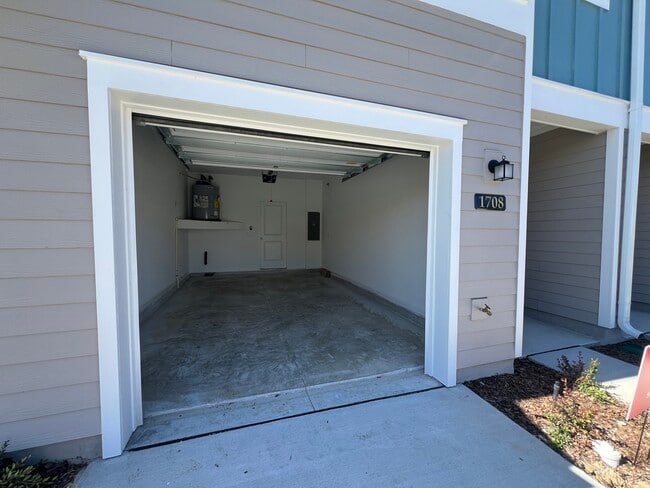 1708 Garden Grove Ct in Jacksonville, FL - Building Photo - Building Photo