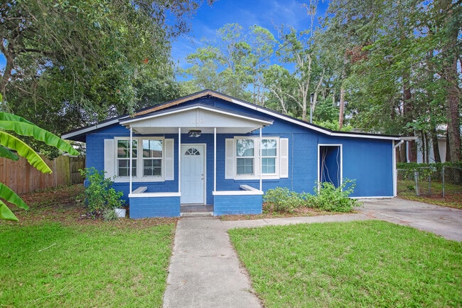property at 110 Citizen St