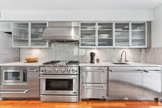 1601 West Ave in Miami Beach, FL - Building Photo - Building Photo