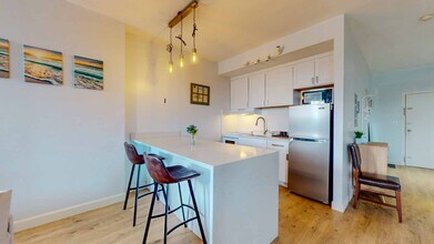 94 Washington St, Unit 9 in Norwalk, CT - Building Photo - Building Photo