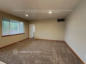 8110 35th St NE in Marysville, WA - Building Photo - Building Photo