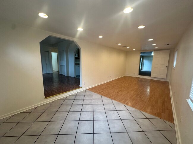 property at 948 Kenyon St