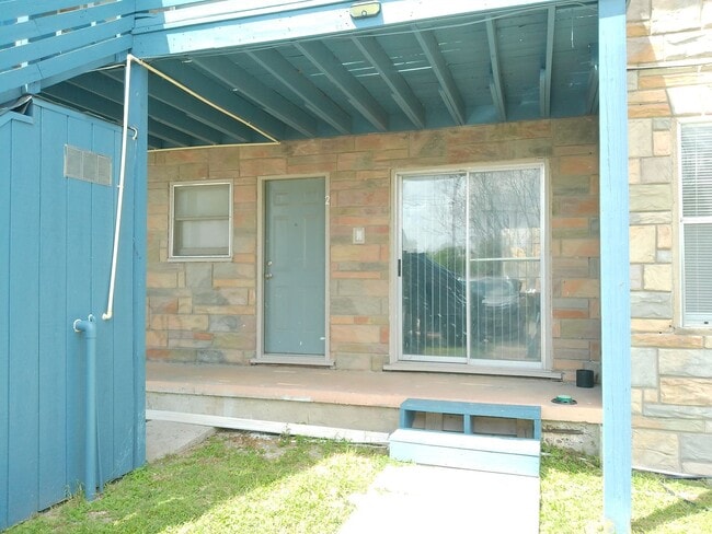 829 Indiana Ave in Corpus Christi, TX - Building Photo - Building Photo