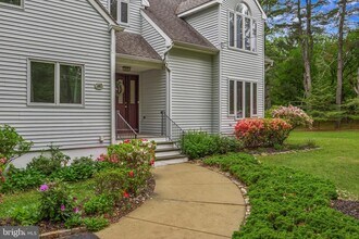 405 Holly Glen Dr in Cherry Hill Township, NJ - Building Photo - Building Photo