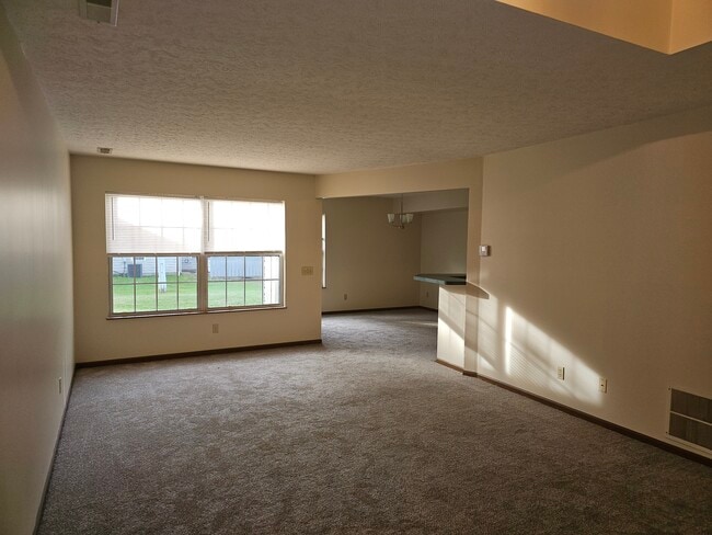 3676 Harris Ave NW in Canton, OH - Building Photo - Building Photo