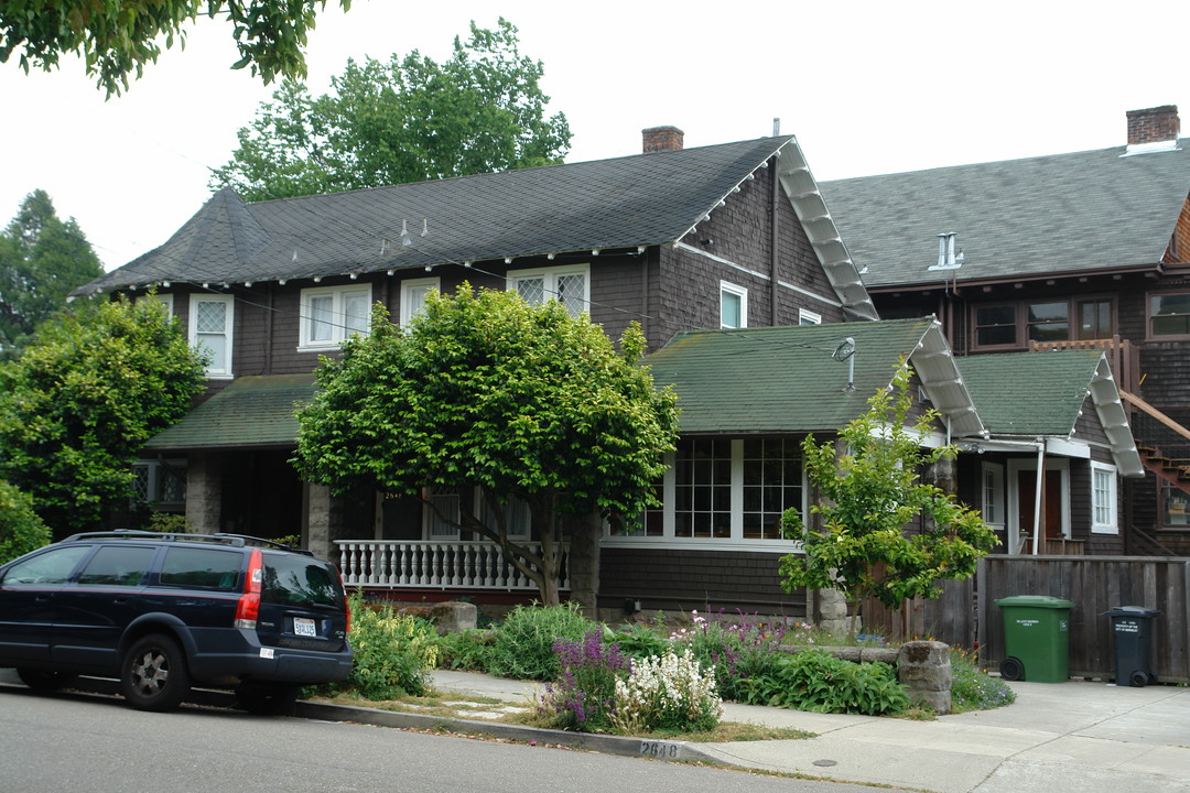 2648 Stuart St in Berkeley, CA - Foto de edificio