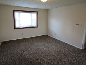 924 Ruma Rd in Columbus, OH - Building Photo - Building Photo