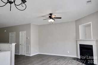 9646 Walkers Glen Dr NW in Concord, NC - Building Photo - Building Photo