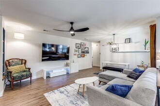 11405 Bristle Oak Trail in Austin, TX - Building Photo - Building Photo