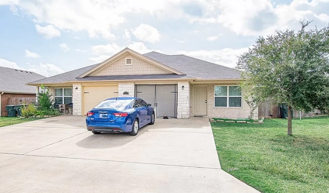 523 Kacie Dr