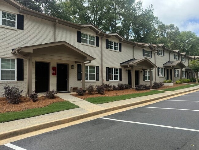 Waverly Manor