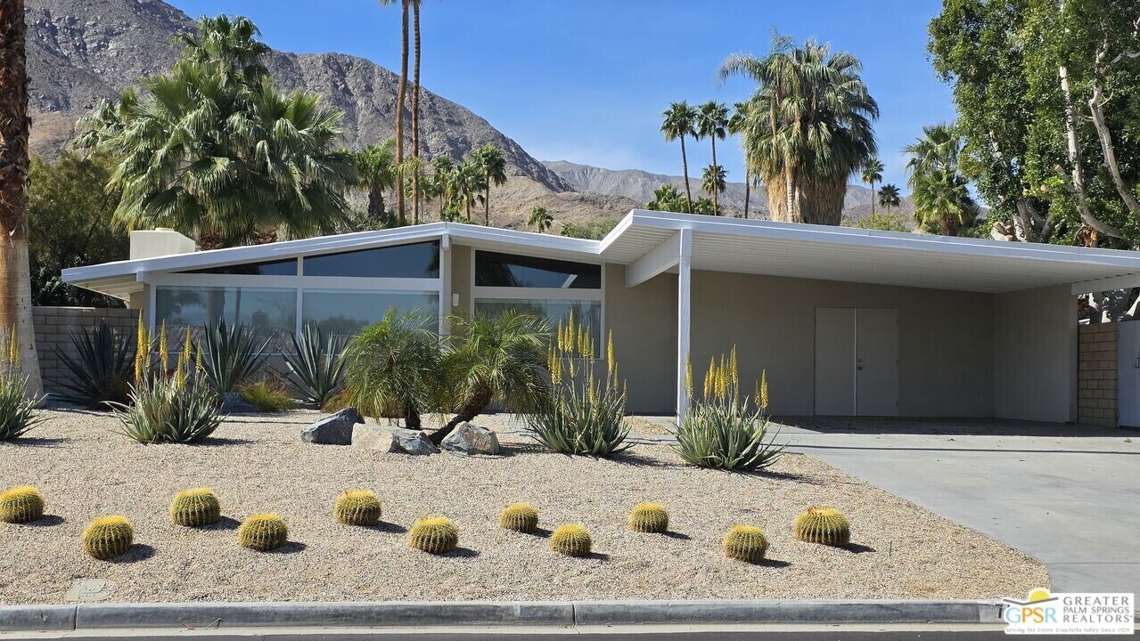 71683 Mirage Rd in Rancho Mirage, CA - Building Photo